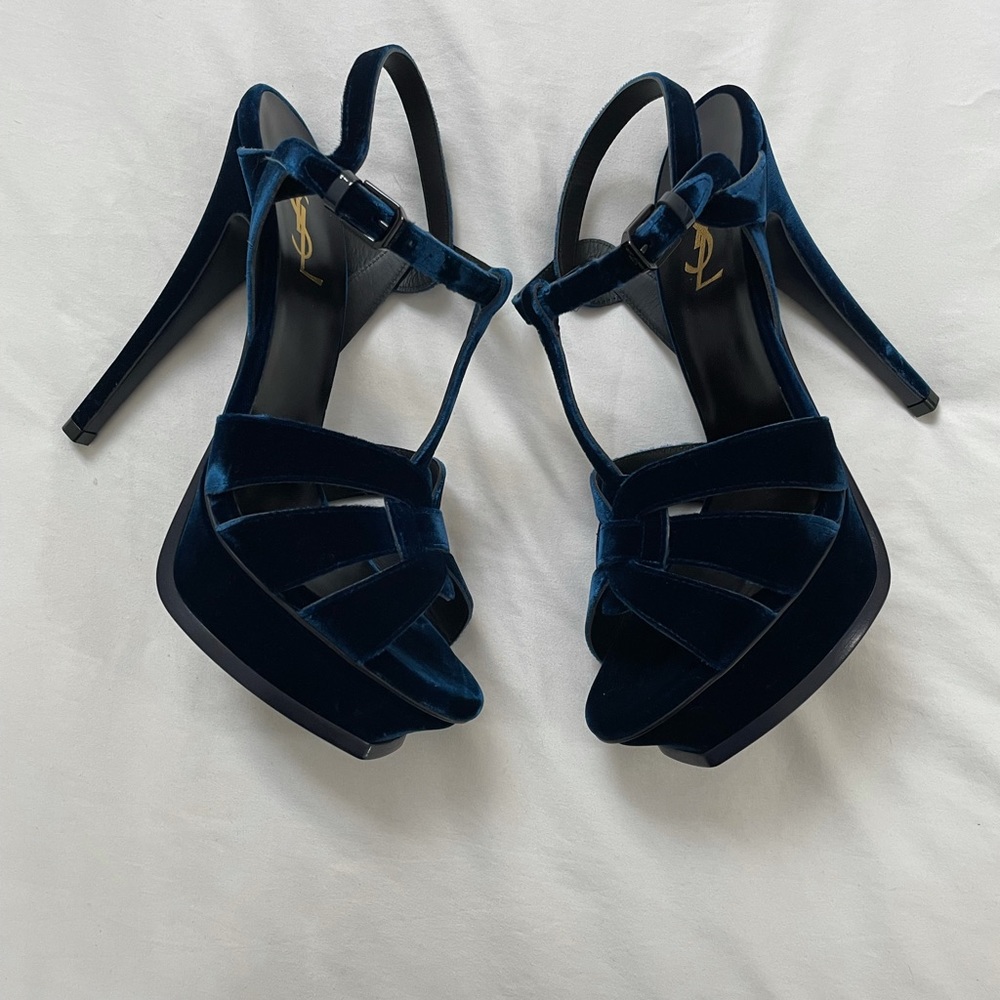 YSL TRIBUTE Velvet T-Strap Sandals